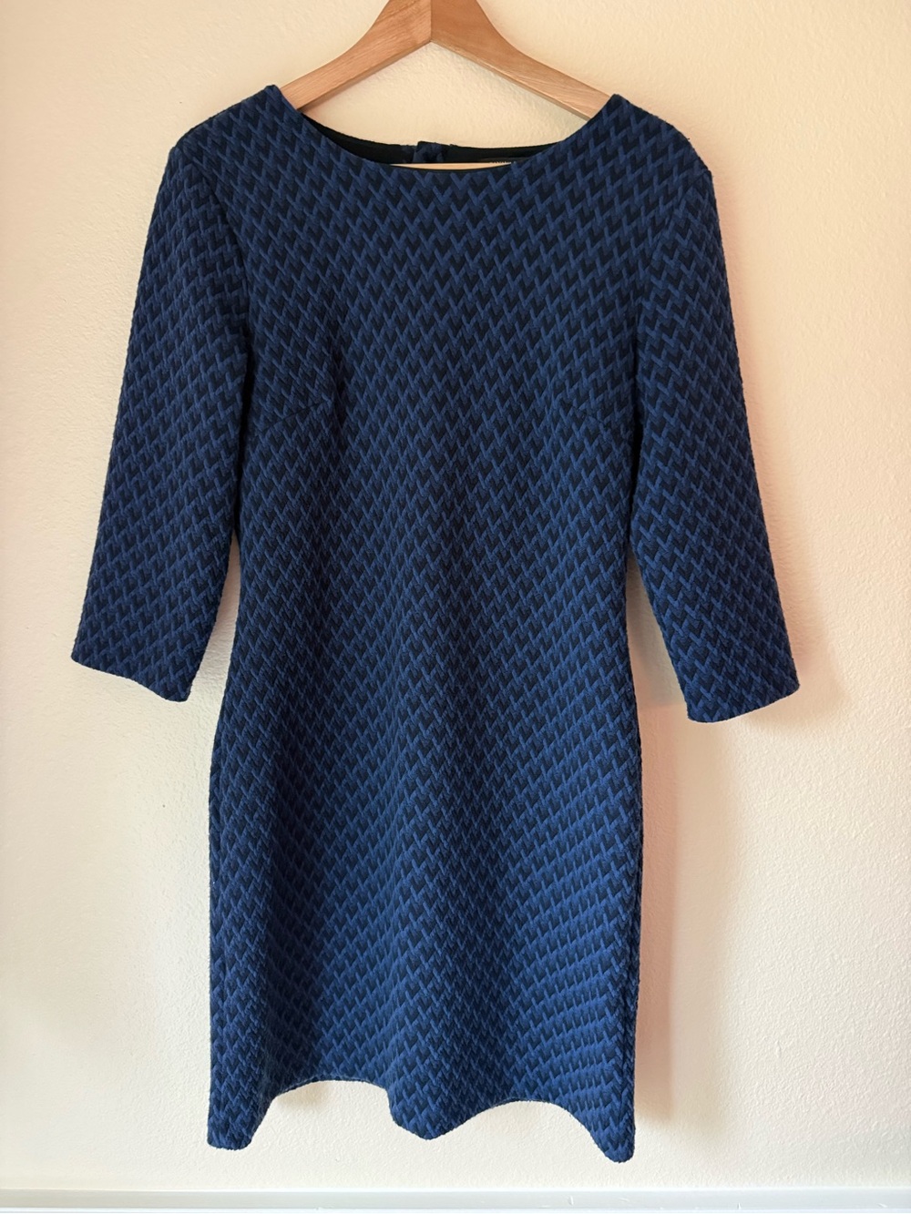 Banana Republic Navy Textured Long-Sleeve Sheath Dress
